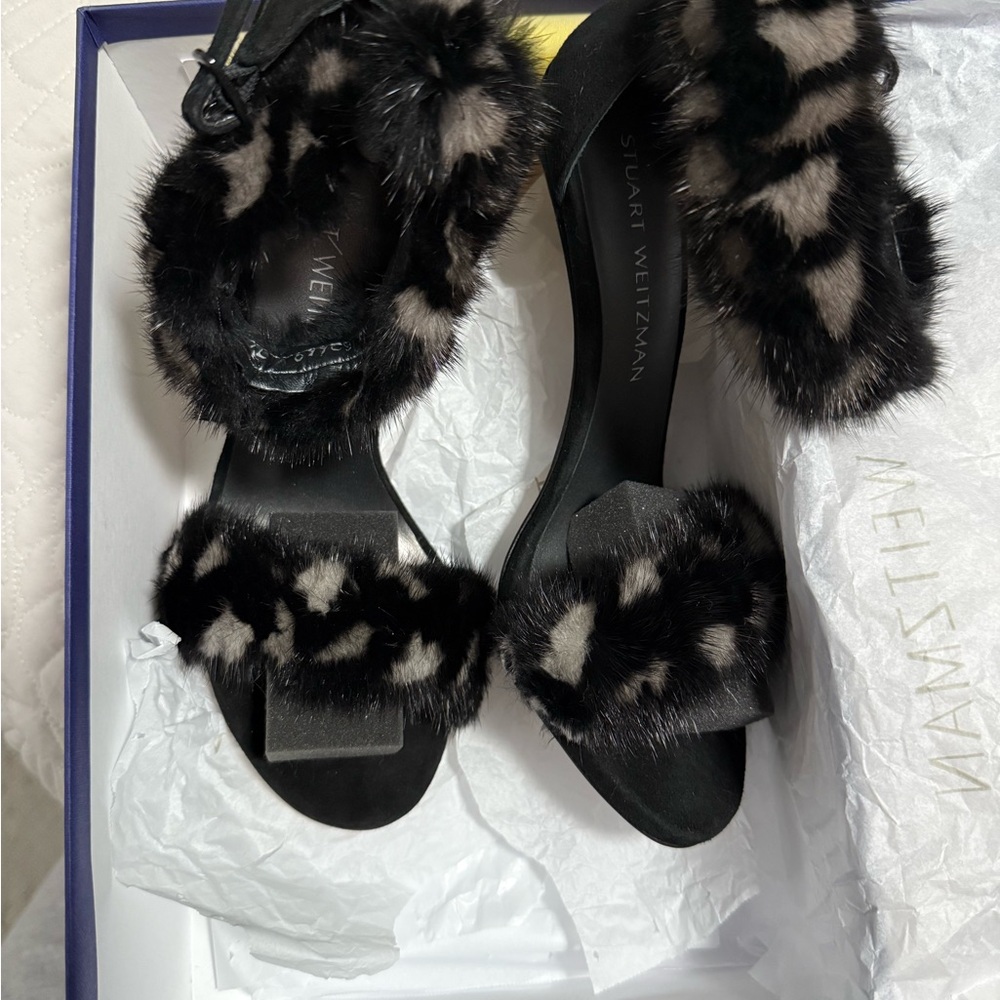 Stuart Weitzman Black and Gray Fur Sandals